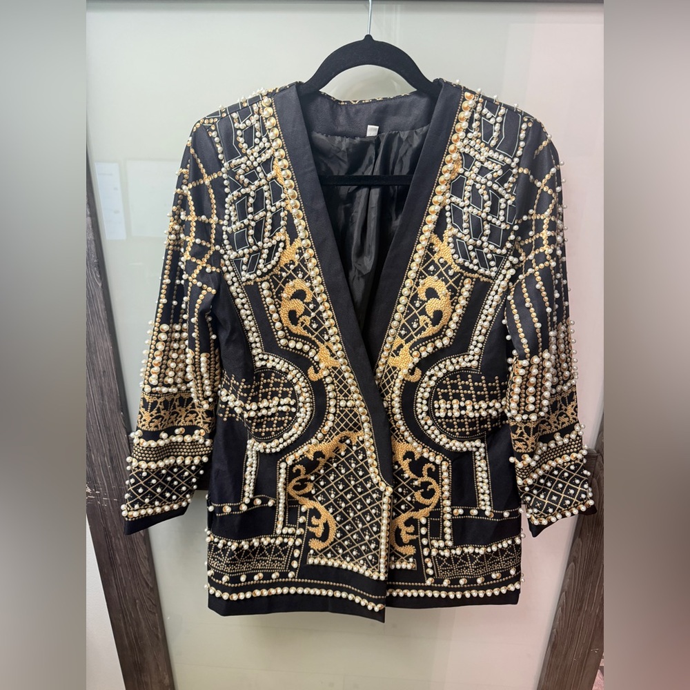 Black & Gold Embellished Blazer Jacket - Picture 3 of 4